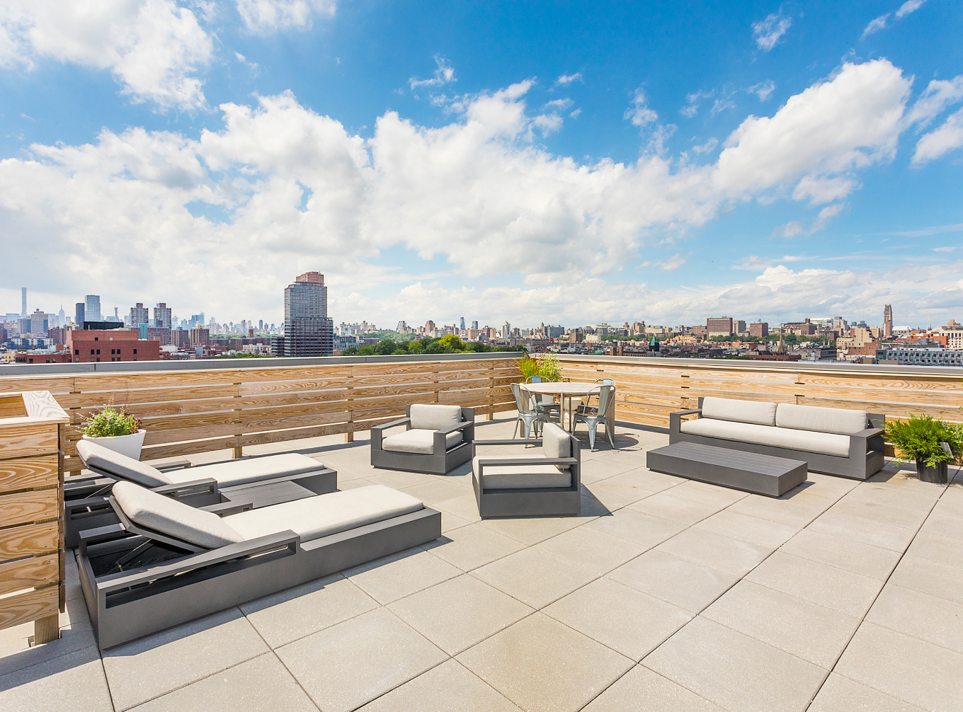 69_East125th_roofdeck_EOsur 1